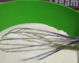 Foto langkah ke 3 dari resep Whipping Cream Pancakes.