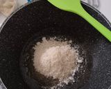 Foto langkah ke 1 dari resep Puding Roti Tawar Karamel.