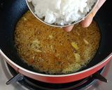 A picture of step 3 of Jaggery sweet rice.