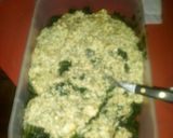 Foto del paso 2 de la receta: Pascualina de acelga queso y huevo batido