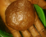 A picture of step 4 of Choco-nuts cookies.