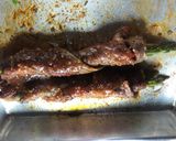 Foto del paso 4 de la receta: (Enrollado de carne con espárragos.) Acompañado con ensalada César y arroz con fideos