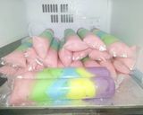 Foto langkah ke 4 dari resep Es Lilin Pelangi 🌈.