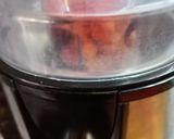 Foto del paso 2 de la receta: Jugo de remolacha y zanahorias