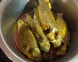 ধনেপাতা দিয়ে কই মাছের ঝাল (dhone pata diye koi macher jhal recipe in Bengali) রেসিপির ধাপ 2 ছবি