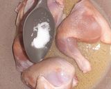 A picture of step 1 of Chicken Machboos.