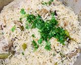 A picture of step 7 of Green Masala Pulao.