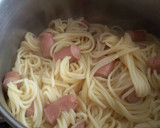 Foto del paso 4 de la receta: Espaguetis con salchichas (Salchigheti) :)