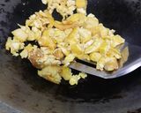 Foto langkah ke 2 dari resep Orak-Arik Telur Tahu Margarin.