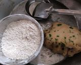 A picture of step 4 of Methi Thepla.