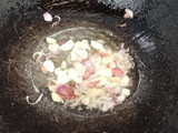 Tumis Jamur Kuping Pakcoy