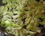 লাউ সুক্তো (lasu shukto recipe in Bengali) রেসিপির ধাপ 1 ছবি