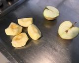 Une image de l'étape 11 de Gâteau halloweenesque aux pommes,kiwis et amandes.