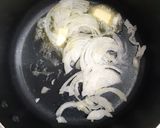 รูปขั้นตอนการทำที่ 2 ของ ซุปฟักทองสันในไก่