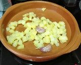Foto del paso 1 de la receta: Huevos a la Flamenca. 💃