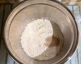 Foto langkah ke 1 dari resep Salt Bread.