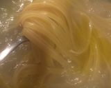 Foto del paso 1 de la receta: Fettuccine en crema de queso con brócoli y pollo