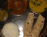 मलाई आलू दम दाल चावल रोटी (Malai aloo dum dal chawal roti recipe in hindi) रेसिपी चरण 3 फोटो