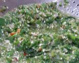 Foto langkah ke 3 dari resep Sambel teri cabe hijau.