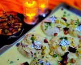 ब्रेड स्टफड मावा पनीरी रसमलाई (bread stuffed mava paneeri rasmalai) रेसिपी चरण 6 फोटो