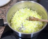 Foto del paso 3 de la receta: Risotto de Langostinos al Ajillo con toque de limón 🍋 🧄 🦐