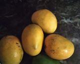 A picture of step 1 of Homemade mango frooti.