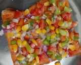 ચીઝ કોર્ન બ્રેડ પીઝા (Cheese Corn Bread Pizza Recipe In Gujarati) રેસીપી સ્ટેપ3ફોટો
