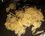 Foto del paso 2 de la receta: Cebolla caramelizada