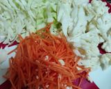 Gambar langkah 1 resipi Bihun Goreng Singapore Udang Kunyit.