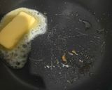 Foto langkah ke 3 dari resep MPASI 1+ Nasi Goreng Bayam Teri.