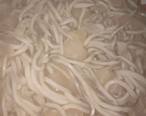 Foto del paso 1 de la receta: Gambas al ajillo con gulas