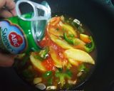 Foto langkah ke 5 dari resep 168. Sarden Kentang Paprika.