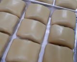 Foto langkah ke 4 dari resep Bolen Pisang Coklat Keju.