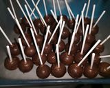 Une image de l'étape 3 de Pop cakes au chocolat.