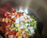 A picture of step 4 of Vegetable Dalia khichdi.