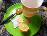 Foto del paso 1 de la receta Té jengibre, manzanilla, limón y miel