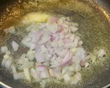 Hình bước làm 5 của món Mỳ Spaghetti Kem Nấm Gà Bao Ngon Cực Dễ