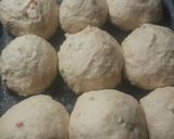 Foto del paso 6 de la receta: Pancitos de verduras (saborizados) rellenos de queso 😋