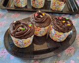 Foto langkah ke 7 dari resep Super Moist ChocolateCupcakes- Simple & NoMixer (Gluten Free).