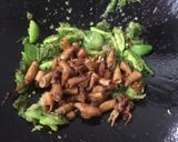 Foto langkah ke 6 dari resep Cumi Cabe Ijo.
