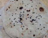 નાન (Naan Recipe In Gujarati) રેસીપી સ્ટેપ2ફોટો