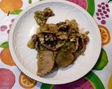 Foto del paso 4 de la receta Batiburrillo de setas, patatas y pesto de ajo y perejil