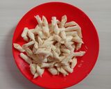 Foto langkah ke 4 dari resep Sumpia Kering Manis (Kulit Lumpia Gulung).