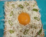 Foto langkah ke 3 dari resep 168. Roti Panggang Telur Keju.