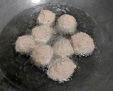 Foto langkah ke 3 dari resep Bakso Goreng Babi Udang.