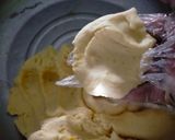 Foto langkah ke 7 dari resep Kue Bugis Mandi Ubi Ungu dan Ubi Kuning.