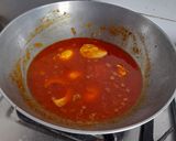 A picture of step 3 of Egg Curry.