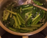 Foto langkah ke 6 dari resep Sayur Bening Sawi Hijau Tahu.