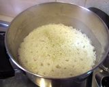 A picture of step 4 of Light Chicken with Rice.