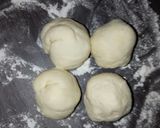 A picture of step 3 of Samosa pockets.